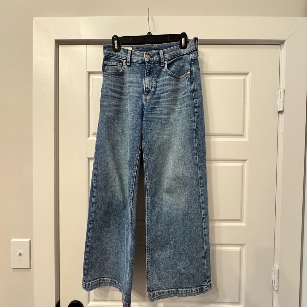 GAP Women's Stride Wide Leg Jeans - Picture 4 of 9